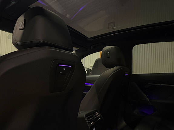 BMW i5 23 of 30