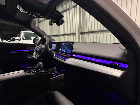BMW i5 27 of 30