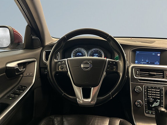 Volvo V60 9 of 22