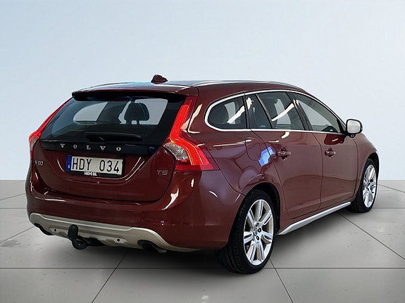 Volvo V60 6 of 22