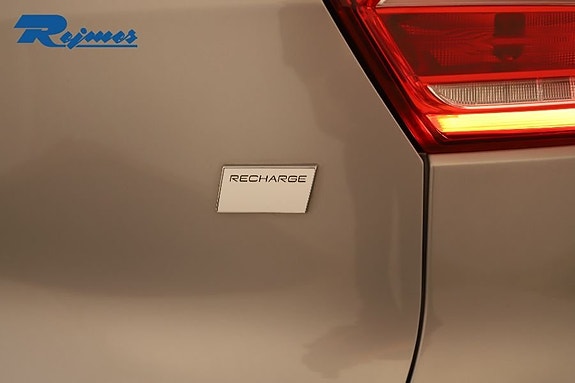Volvo XC40 17 of 24