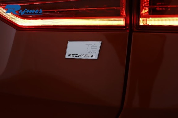 Volvo XC60 17 of 24