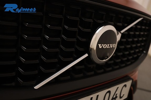 Volvo XC60 22 of 24