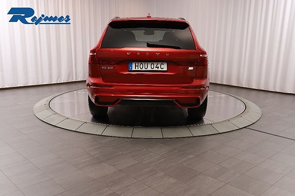 Volvo XC60 16 of 24