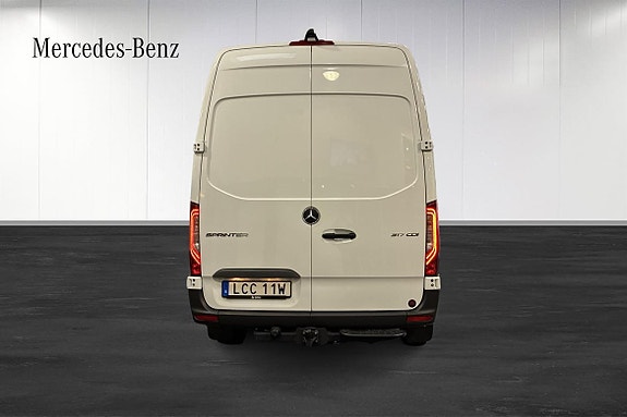 Mercedes-Benz Sprinter 317 22 of 24