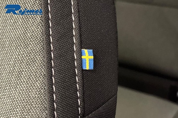 Volvo XC40 19 of 21