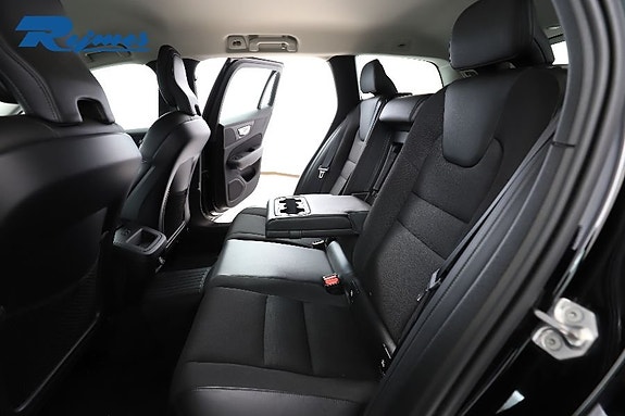 Volvo V60 9 of 24