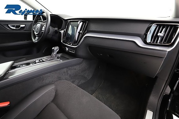 Volvo V60 5 of 24