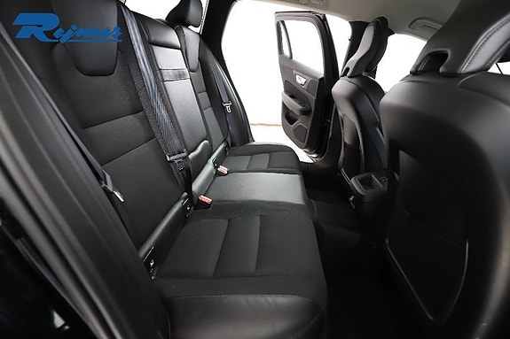 Volvo V60 10 of 24