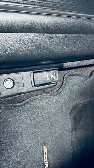 Honda Accord 14 of 22