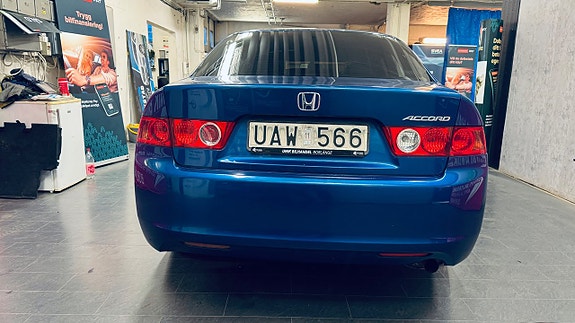Honda Accord 5 of 22