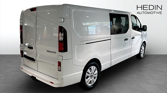 Renault Trafic 3 of 10