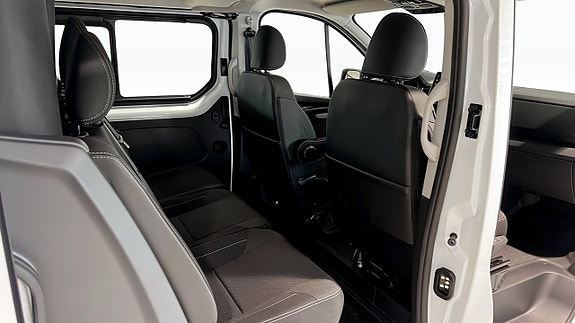 Renault Trafic 10 of 10
