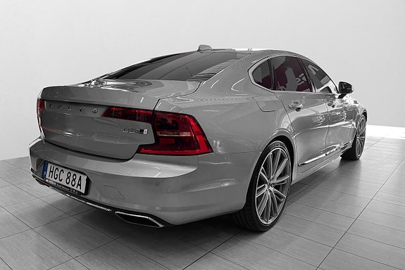 Volvo S90 3 of 30