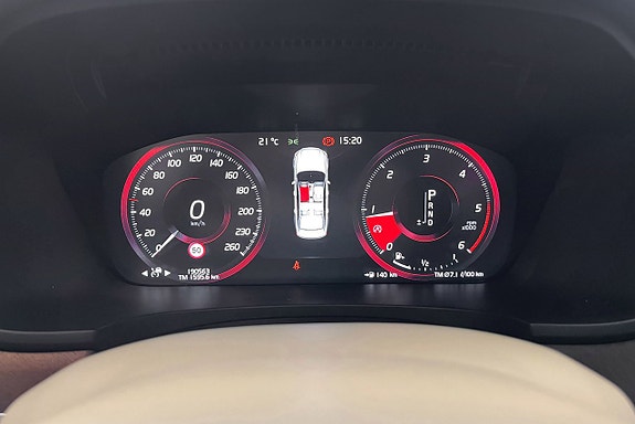 Volvo S90 12 of 30