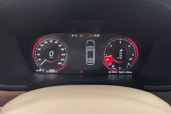 Volvo S90 27 of 30
