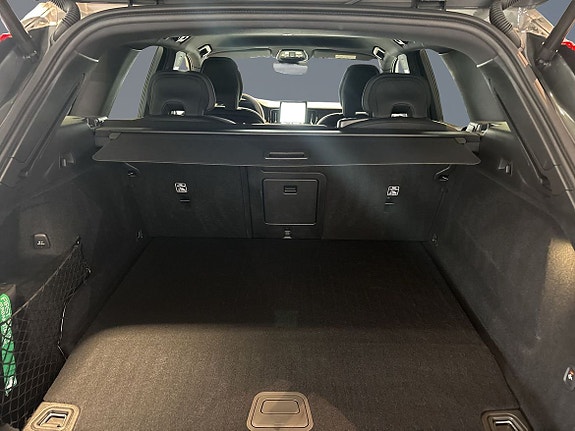 Volvo XC60 9 of 14