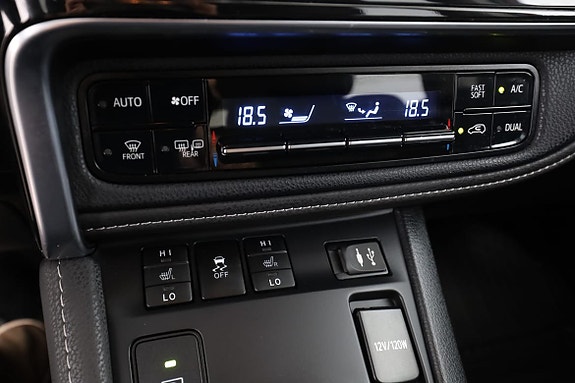 Toyota Auris 25 of 27