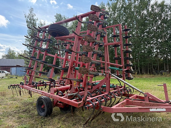 Såbäddsharv med crossboard Kverneland Classic 600