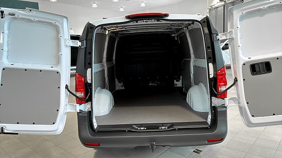 Mercedes-Benz Vito 114 5 of 9