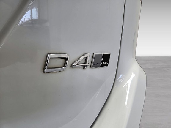 Volvo XC60 13 of 15