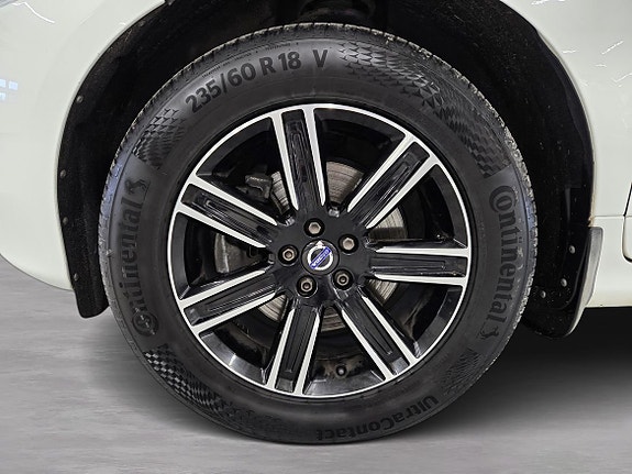 Volvo XC60 15 of 15