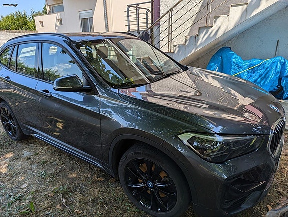 BMW X1 4 of 8