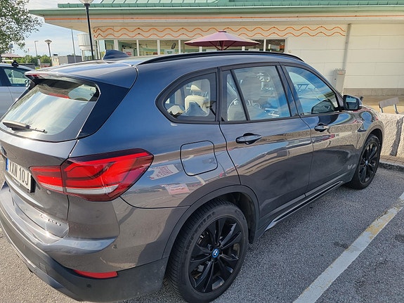 BMW X1 2 of 8