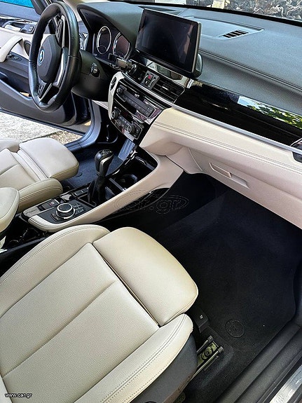 BMW X1 7 of 8