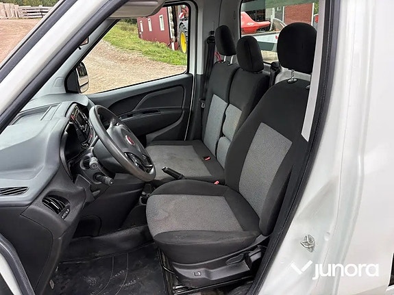 Fiat Doblo 17 of 24