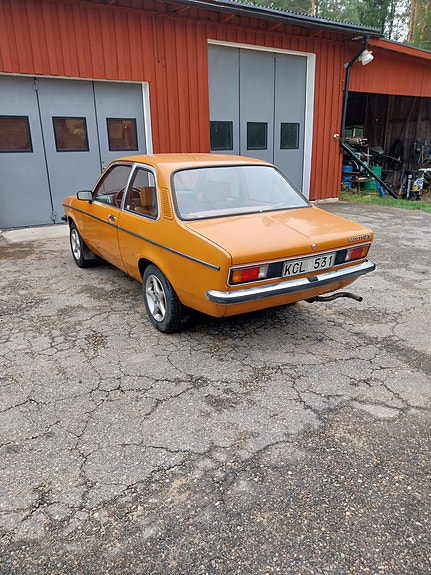 Opel Kadett 4 of 10