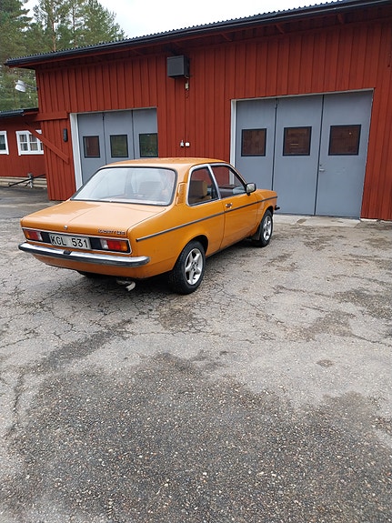 Opel Kadett 7 of 10