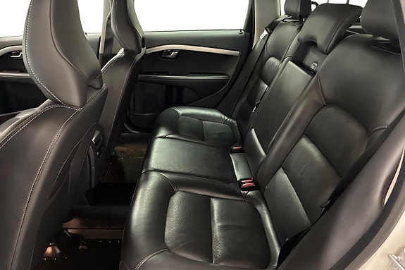 Volvo XC70 14 of 23