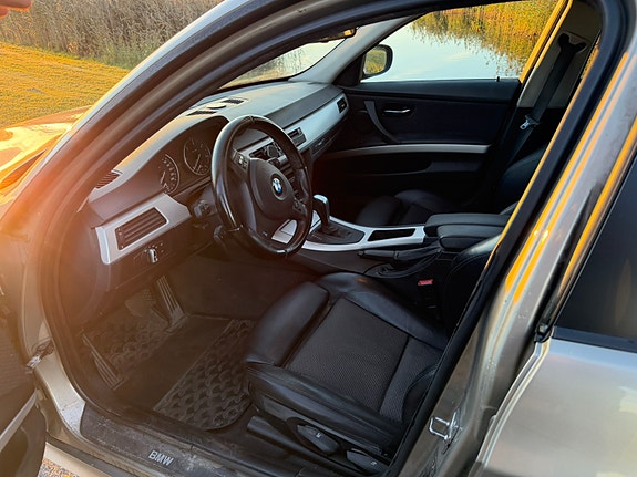 BMW 320d 11 of 11