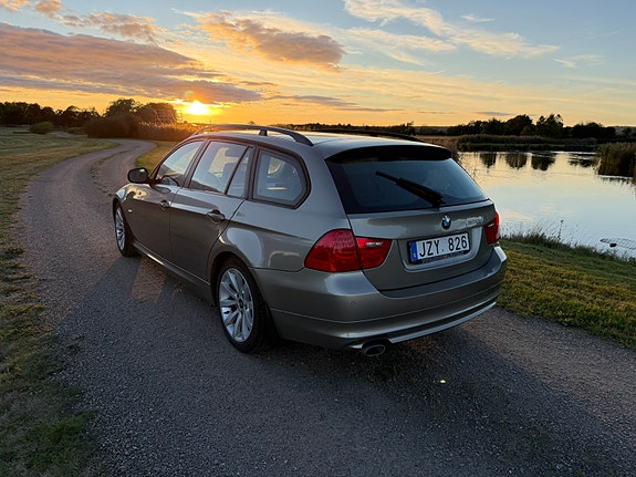 BMW 320d 8 of 11