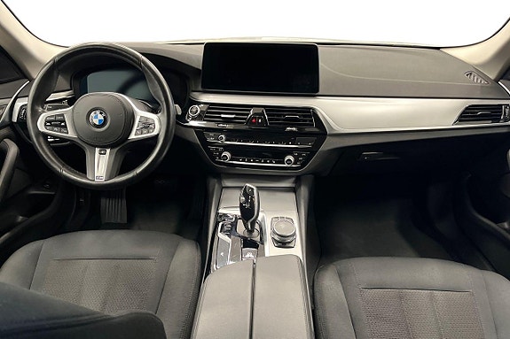 BMW 520d 13 of 27