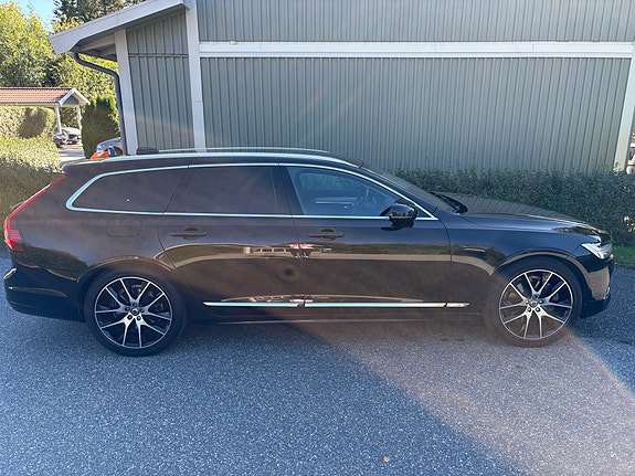 Volvo V90 3 of 9
