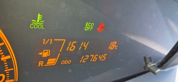 Toyota Yaris 6 of 6