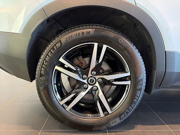 Volvo XC40 18 of 20
