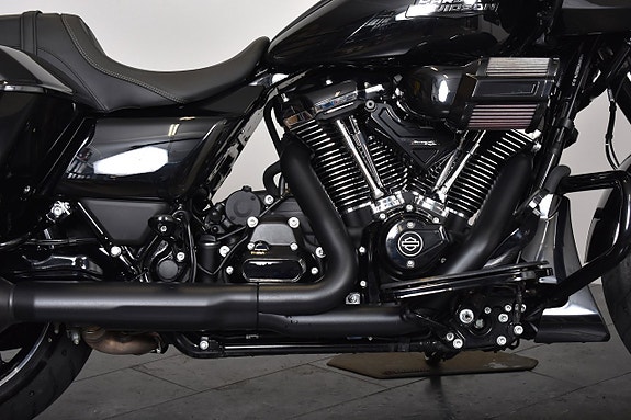Harley-Davidson ROAD GLIDE HEAVY BREATHER INSUG OCH SE SLIP-ONS / 630 MIL 10 of 18