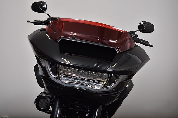 Harley-Davidson ROAD GLIDE HEAVY BREATHER INSUG OCH SE SLIP-ONS / 630 MIL 15 of 18