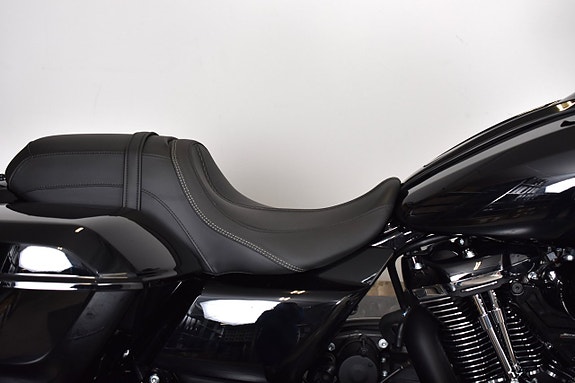 Harley-Davidson ROAD GLIDE HEAVY BREATHER INSUG OCH SE SLIP-ONS / 630 MIL 13 of 18