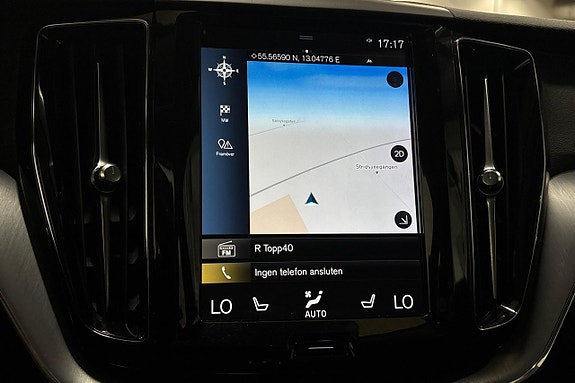 Volvo XC60 18 of 25