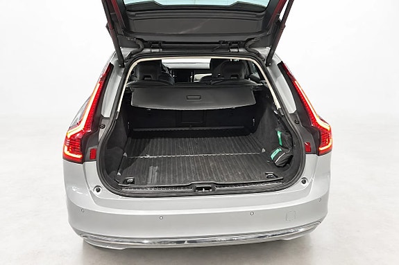 Volvo V90 12 of 12