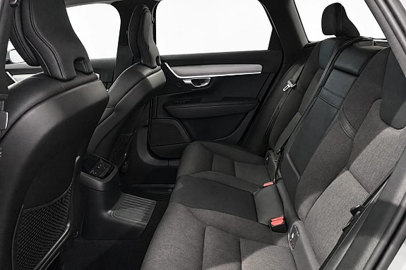 Volvo V90 5 of 12
