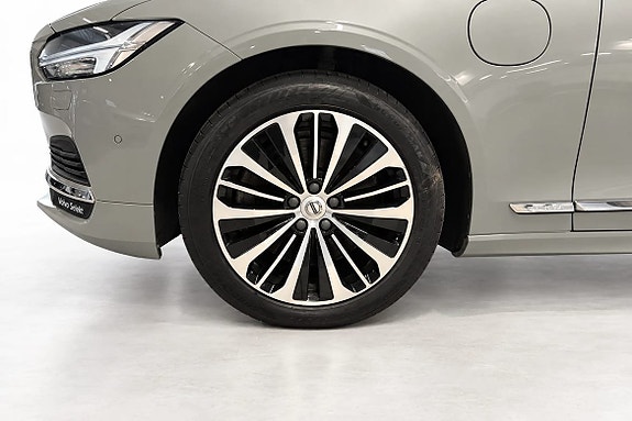 Volvo V90 7 of 12