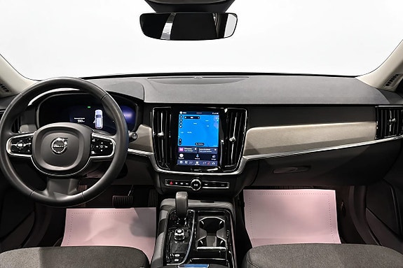 Volvo V90 4 of 12