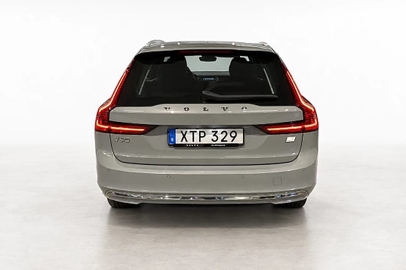 Volvo V90 6 of 12