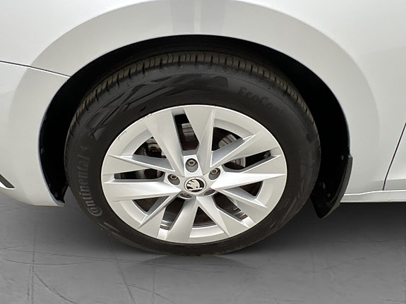 Skoda Octavia 27 of 30