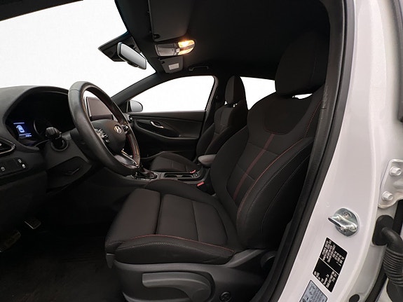 Hyundai i30 12 of 29
